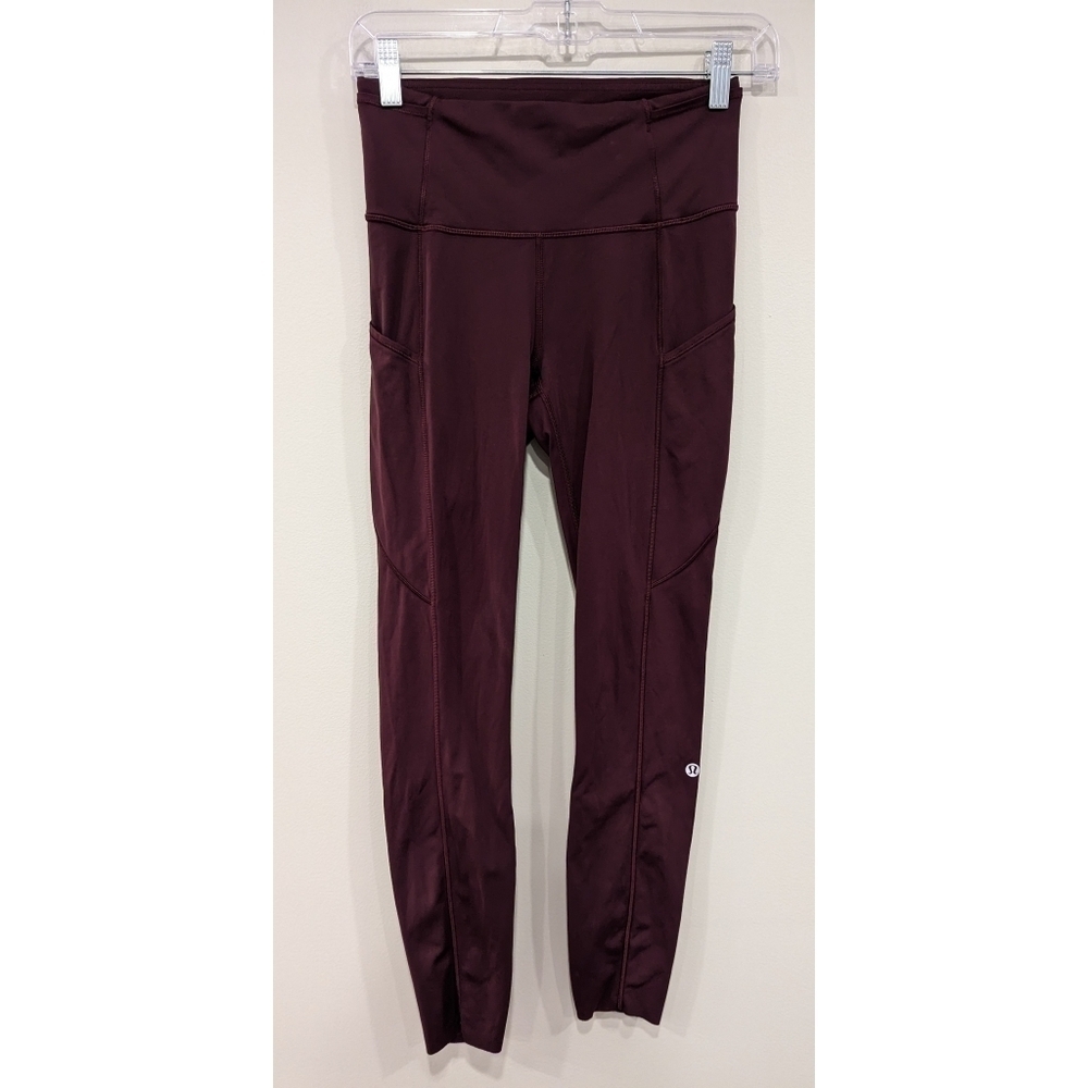 Lululemon Fast and Free Tight II 25" Non Reflective Nulux in Marvel Size 4
